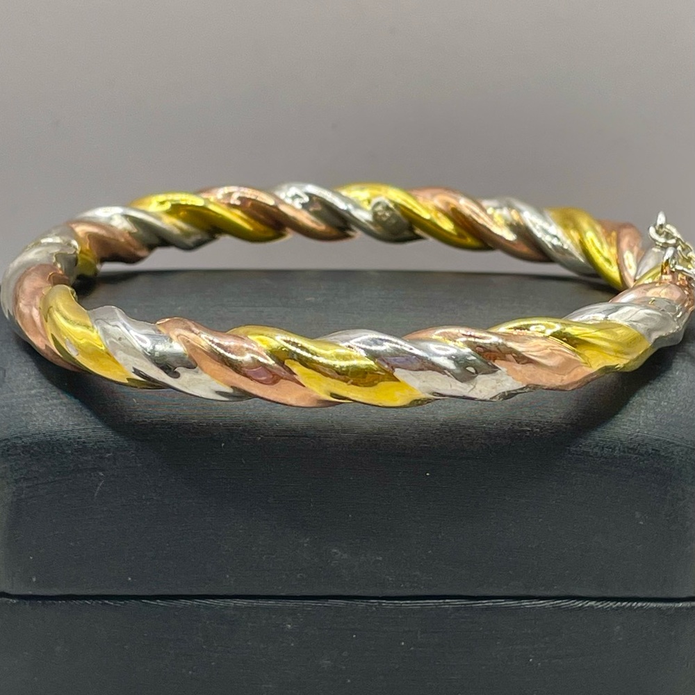 Tri-Color Twisted Bangle Bracelet with Safety Chain. Size 7. Sterling Silver